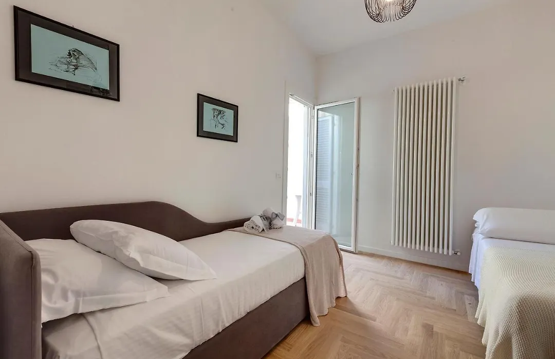 Guya Apartment By Mamo Florence-1